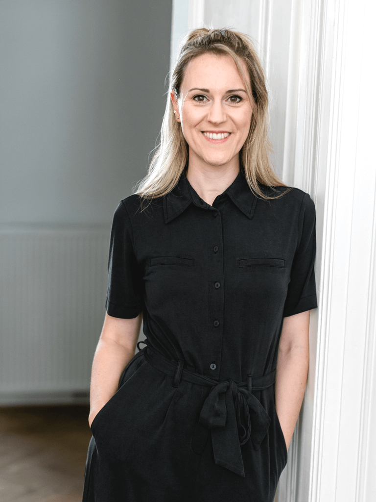 Foto von Katharina Petsche Gründerin der Motiondesign Agentur für Erklärvideos